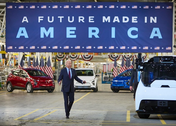 President Biden visits GM's Factory Zero in Michigan last year. Image credit General Motors Co.