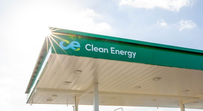 Rng Ce 6392368febb77