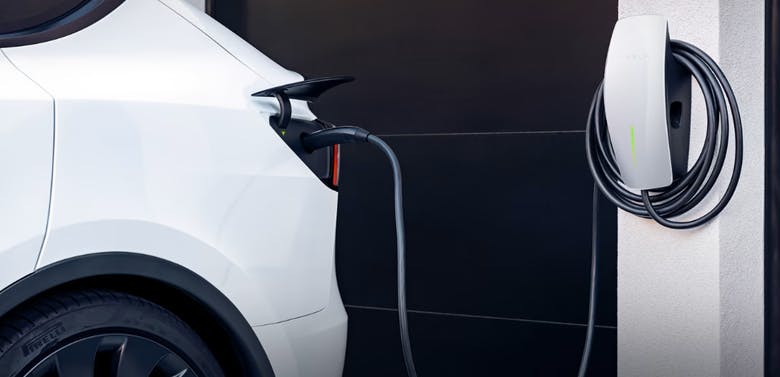 657c6b4ea5de75001e890dc7 Tesla Wall Connector