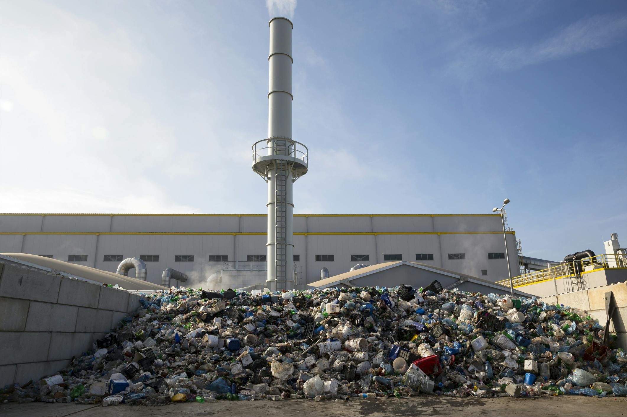 66cdcc85f98b4a411d11ad65 Trash To Energy Dreamstime