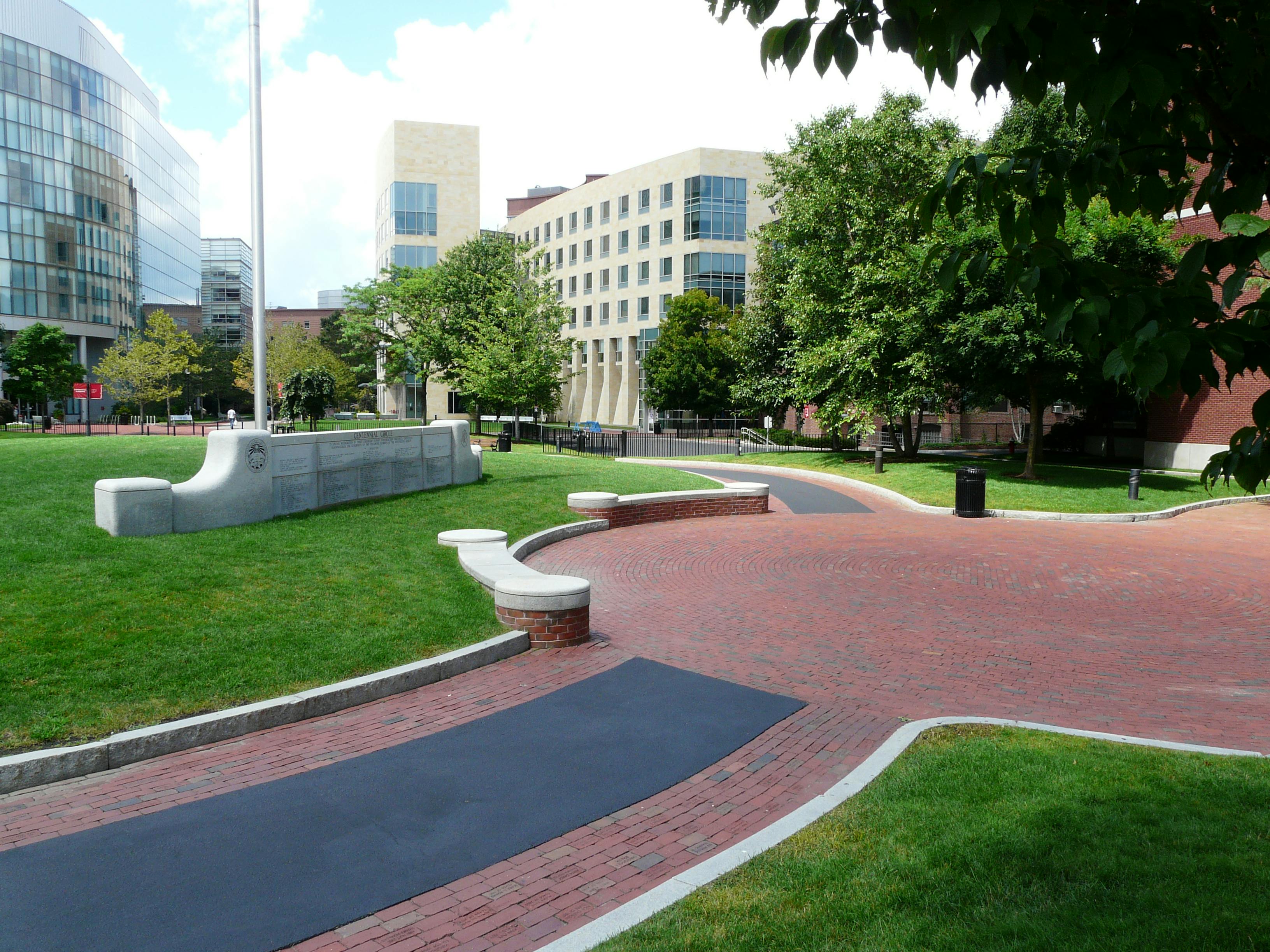 View of Centennial Common on the Northeastern University campus. Image credit Piotrus, Wikimedia Commons
