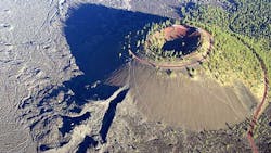 Lava butte atop Newberry Volcano. Image credit Q Myers, Public Domain, Wikimedia Commons Lava butte atop Newberry Volcano. Image credit Q Myers, Public Domain, Wikimedia Commons