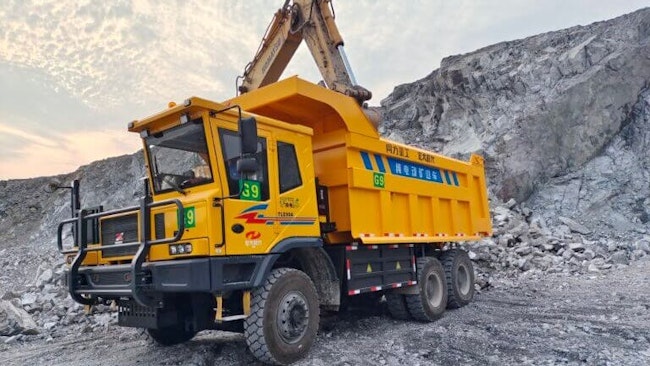 672b9fe92238924d2b364db5 Tonly Truck