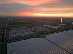 678ab45e59fe5d82179edf30 Data Center Solar Dreamstime 678ab45e59fe5d82179edf30 Data Center Solar Dreamstime