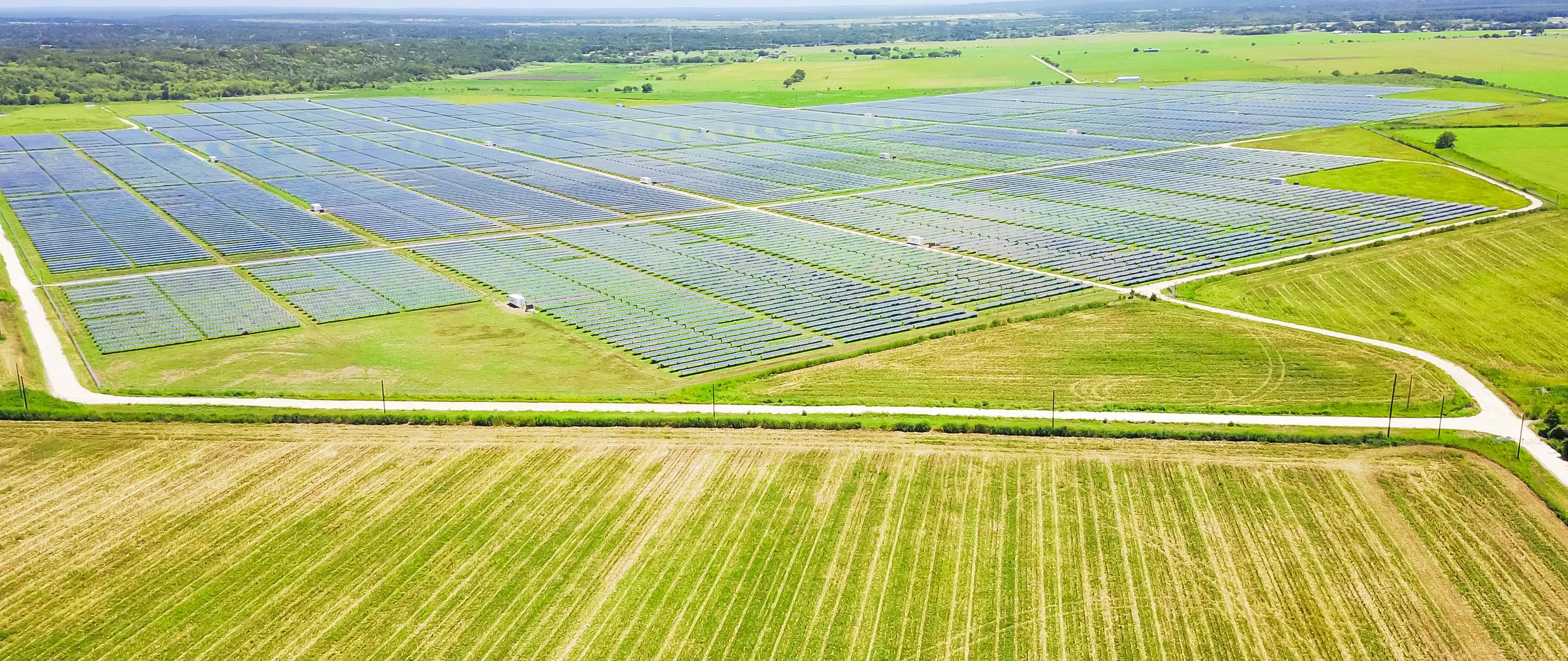 Aerial of Texas solar farm. Image credit ID 101595962 &copy; Trong Nguyen | Dreamstime.com