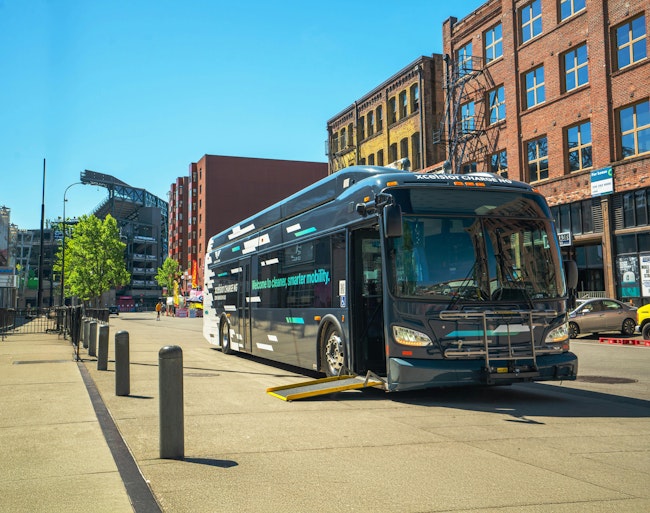 67b48f6684a3c992e0caa3ba Nfi New Flyer