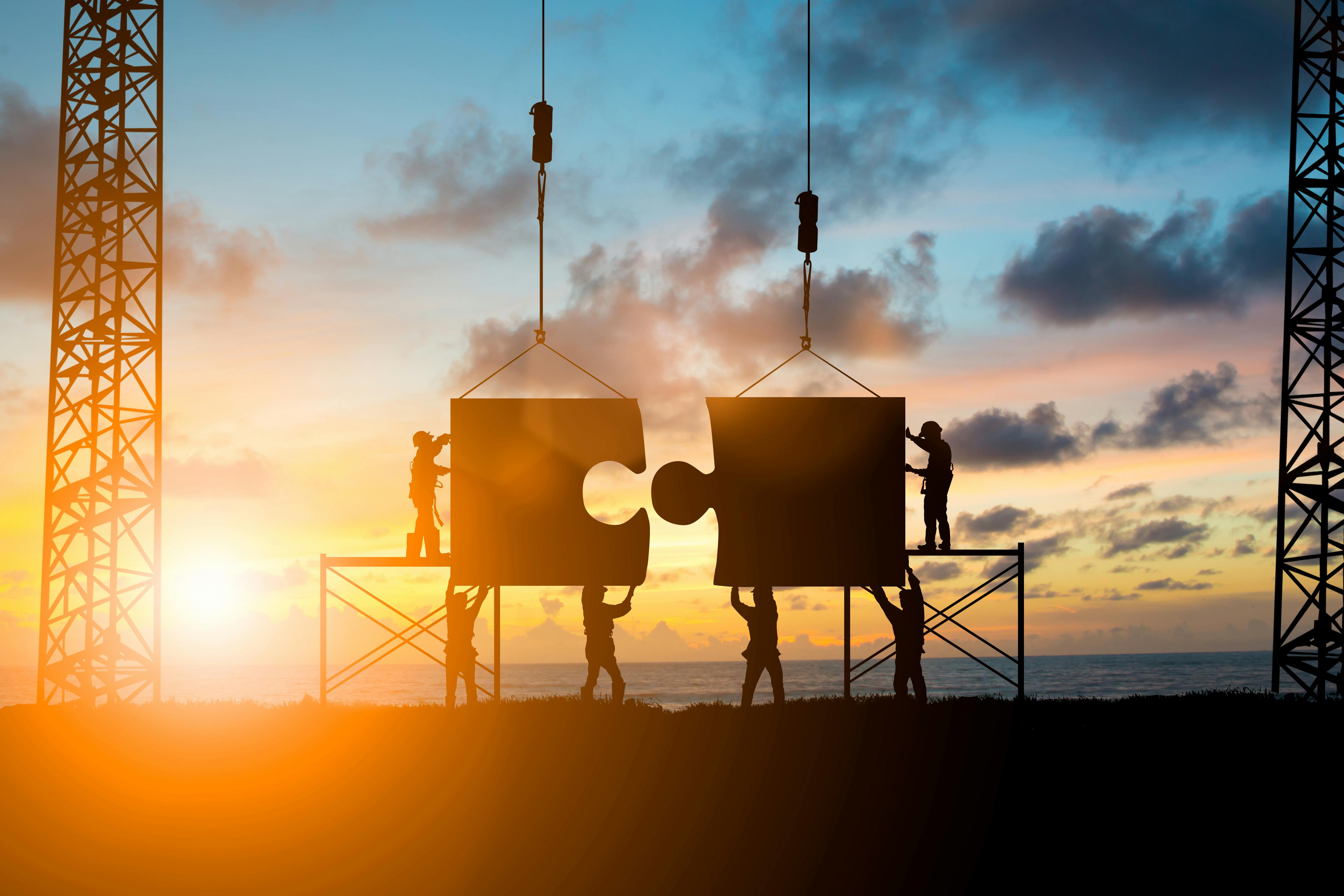 689e11041ec3e58d2d3ec9be Silouette Investment Shutterstock