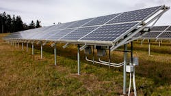 community solar in field community solar in field