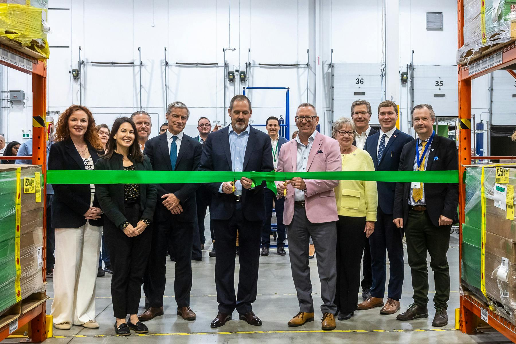 68f901a2a03a8e034f41d8d9 Sec Distribution Center 1 3