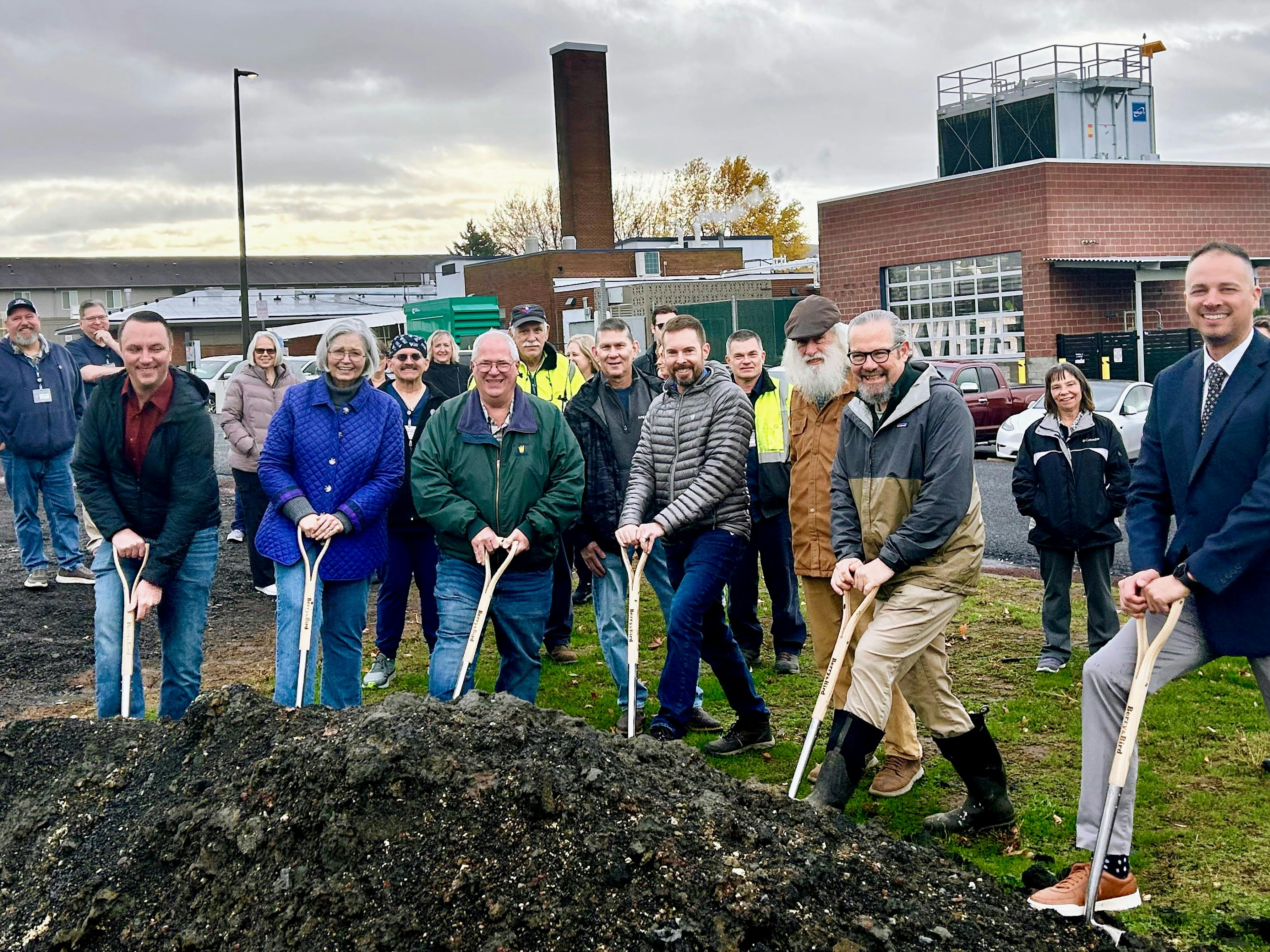 Groundbreaking ceremony at the Klickitat Valley Health center near the Columbia Gorge. Image credit Ameresco/KVH/Business Wire.