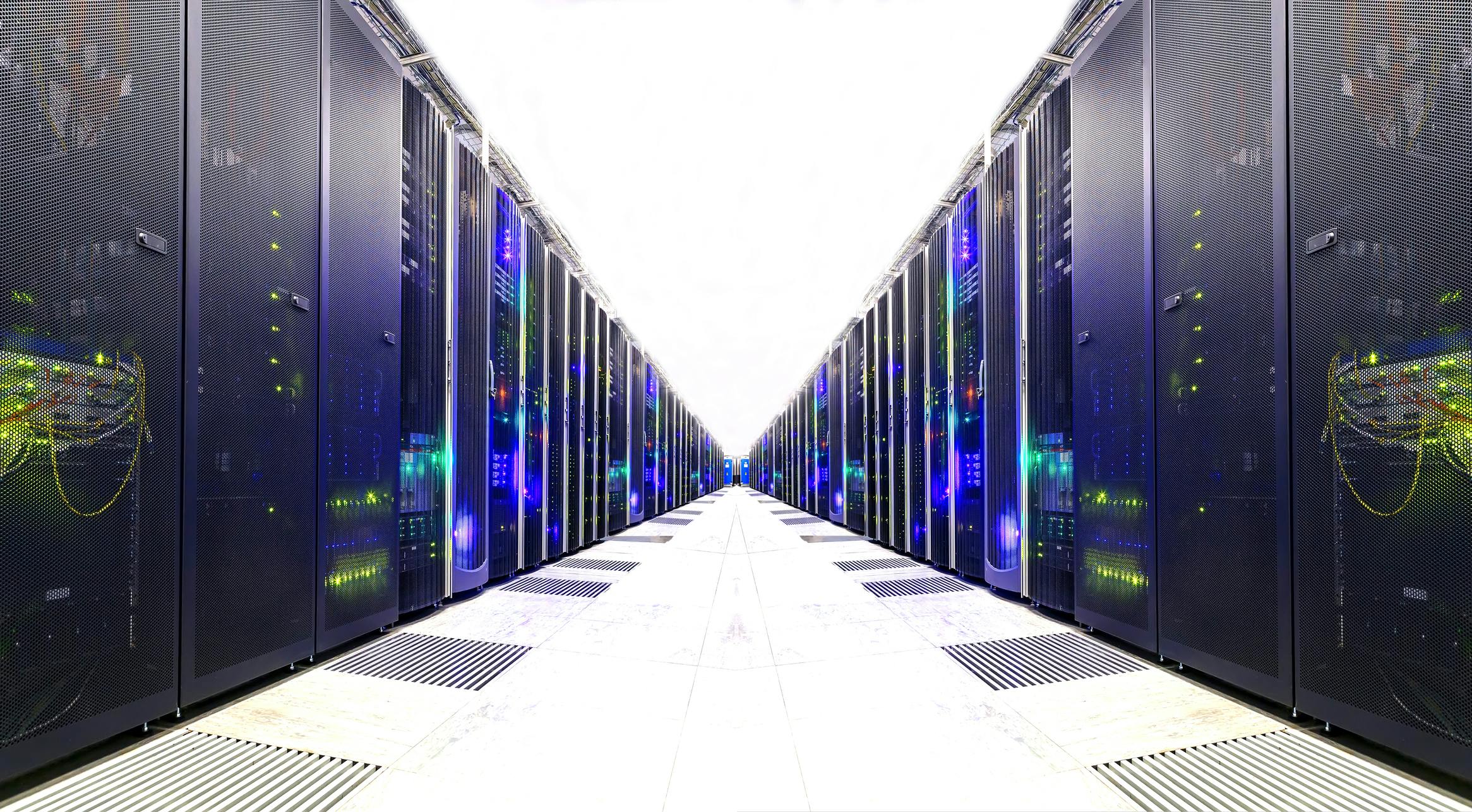 691625a3d420b0bd2ab720f5 Data Rack Dreamstime