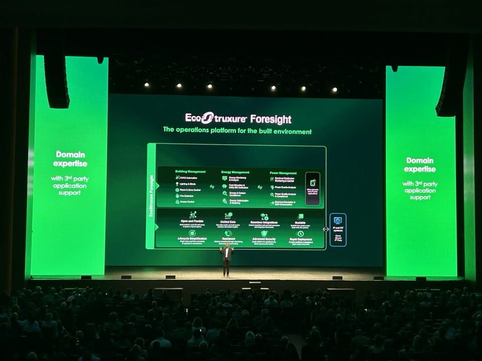 584127851_10234751654905485_8195093033430661309_n