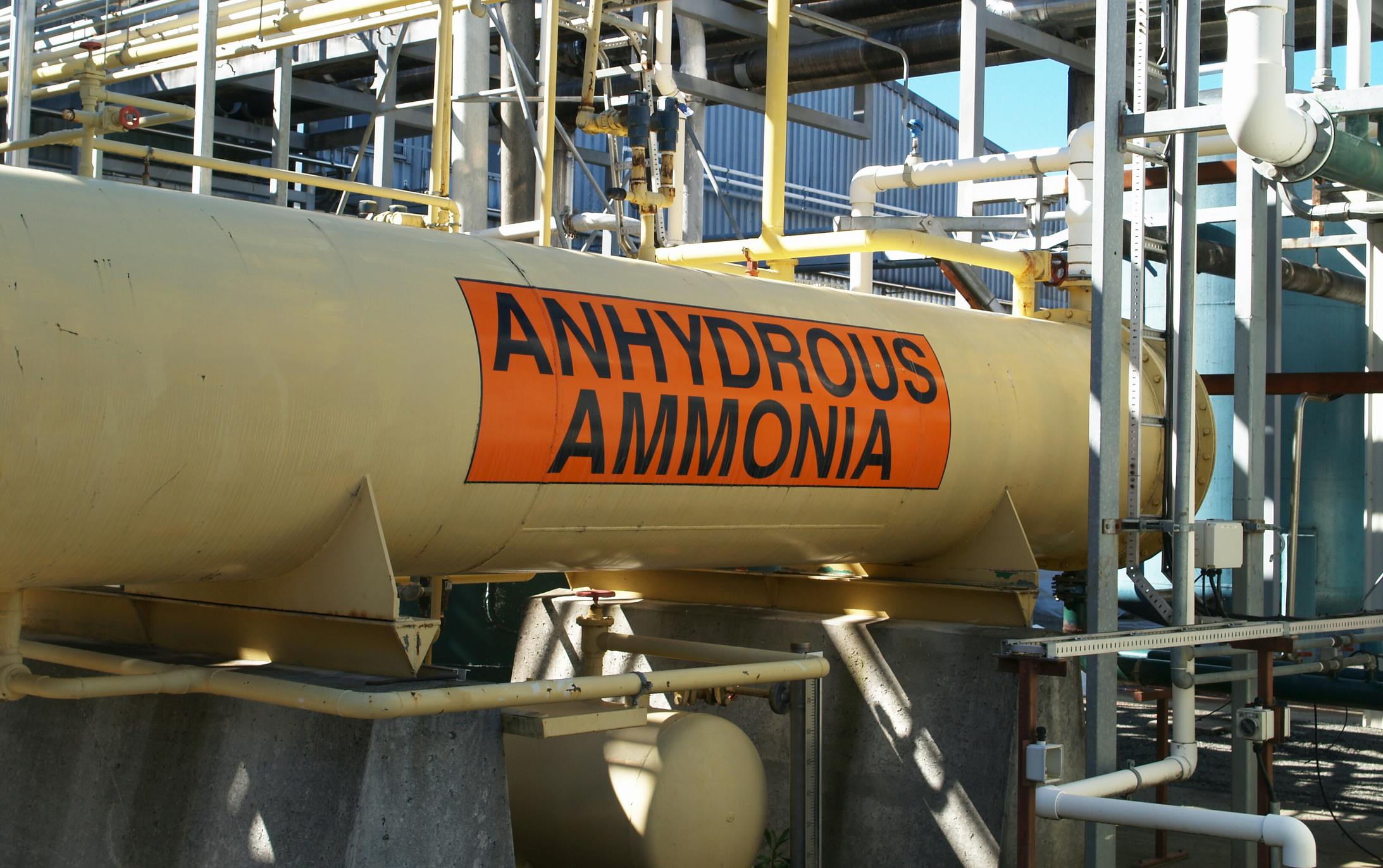 ammonia_dreamstime