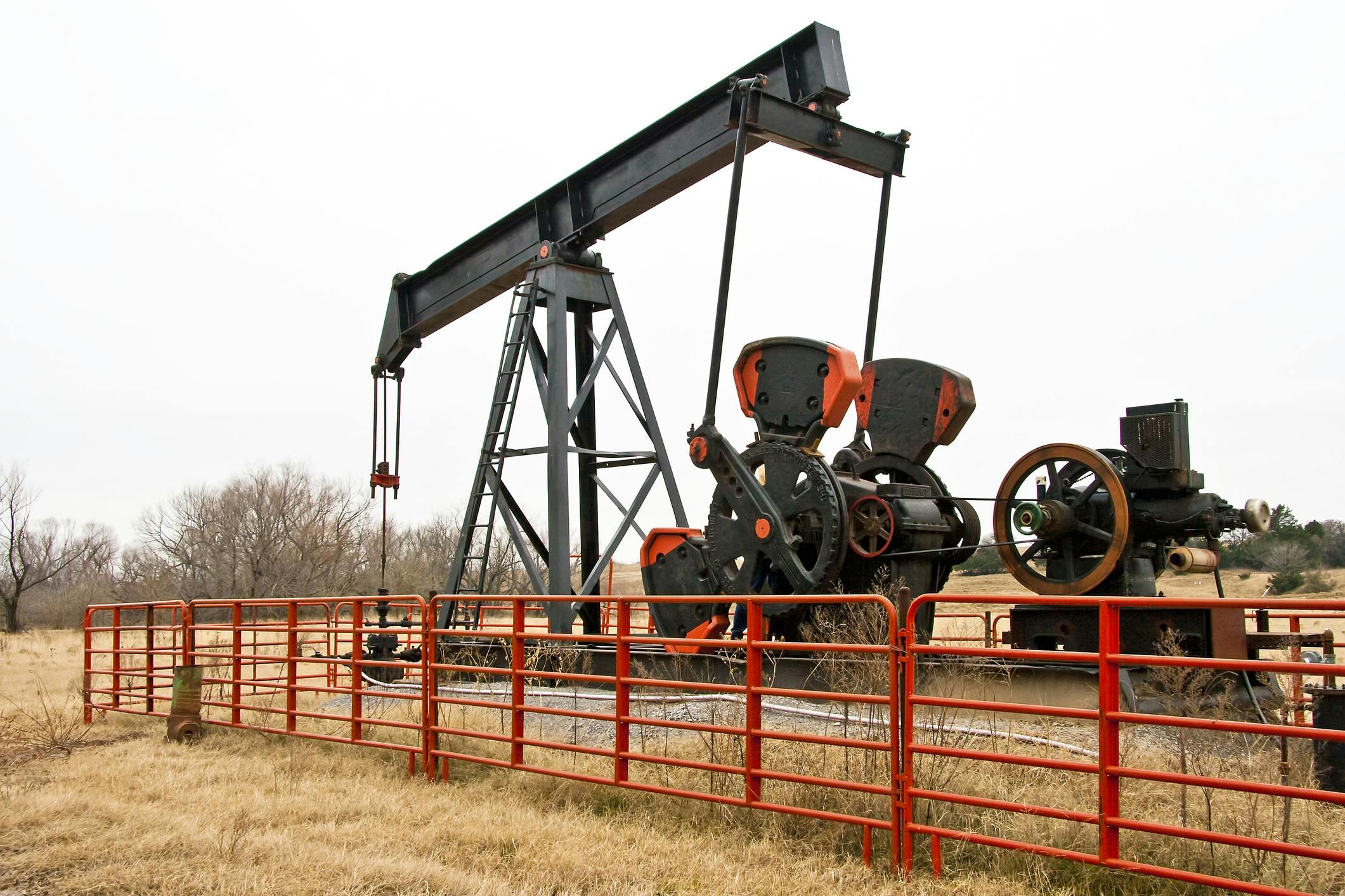 69efa2bbe09bb92b66e04f49 Depleted Oil And Gas Site Dreamstime
