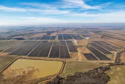 Aerial view of the Cherry Valley Solar project in Arkansas. Image credit Adapture Renewables