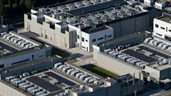 6a57a6ccde6ec58bd11569eb Data Center Dreamstime