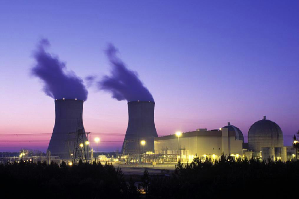 Vogtle image credit U.S. Nuclear Regulatory Commission via Wikimedia Commons