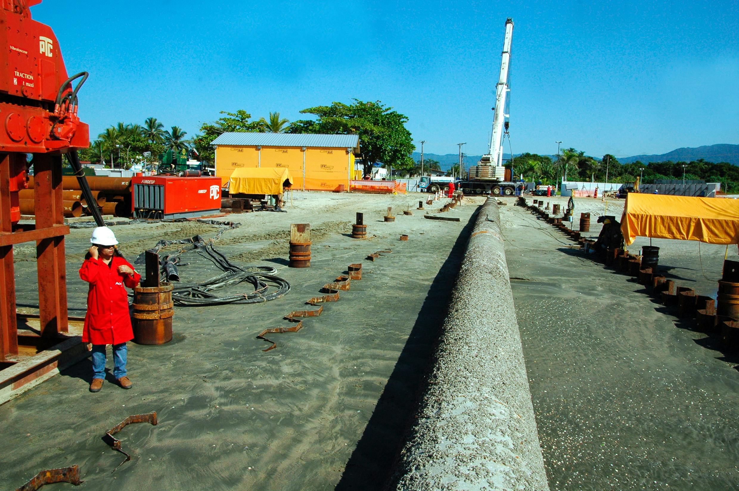 Petrobras natural gas processing pipeline in Brazil. Image credit ID 9740568 &copy; Luiz Gustavo Campino Grunewald | Dreamstime.com