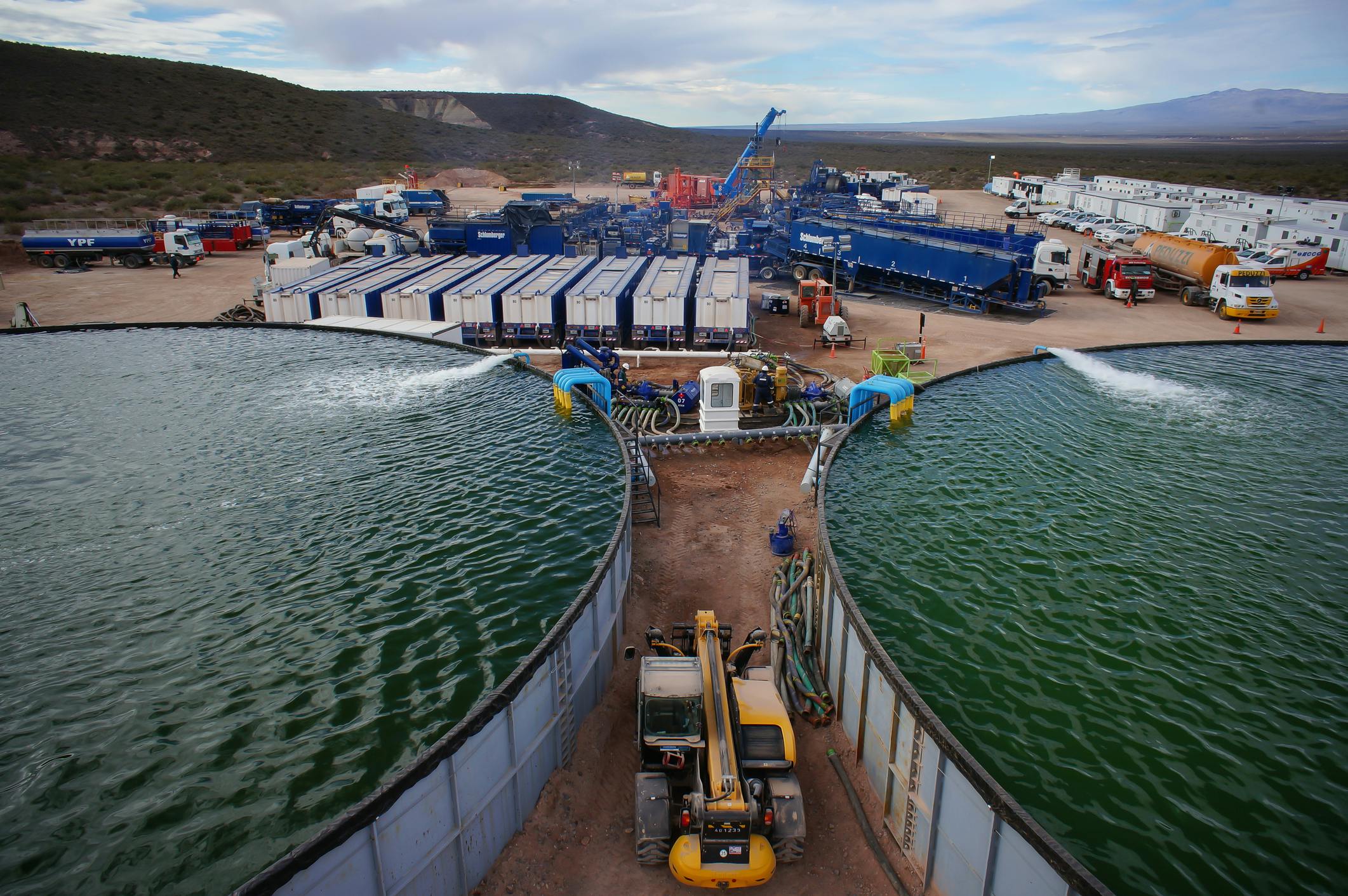 Hydraulic fracturing site in Argentina. Image credit ID 179913624 &copy; Cristian Martin | Dreamstime.com